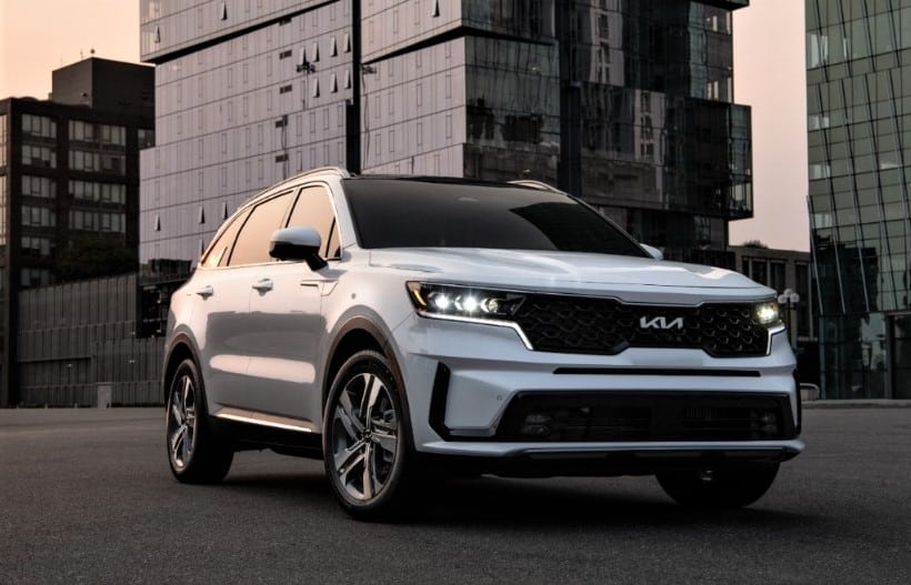 Топ 10 гибридных автомобилей 2024 года
